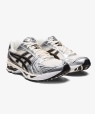 ASICS: GEL-KAYANO 14 ubN