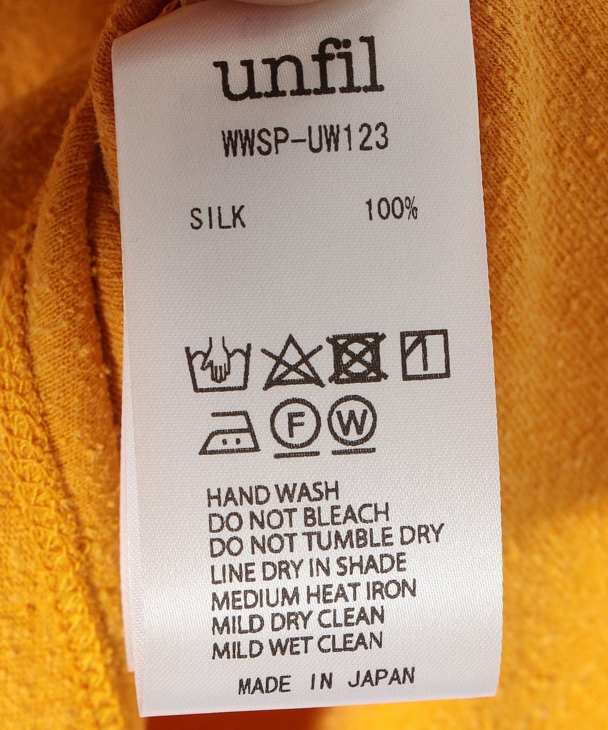 unfil:〈手洗い可能〉ローシルクジャージーVネック: Tシャツ ...