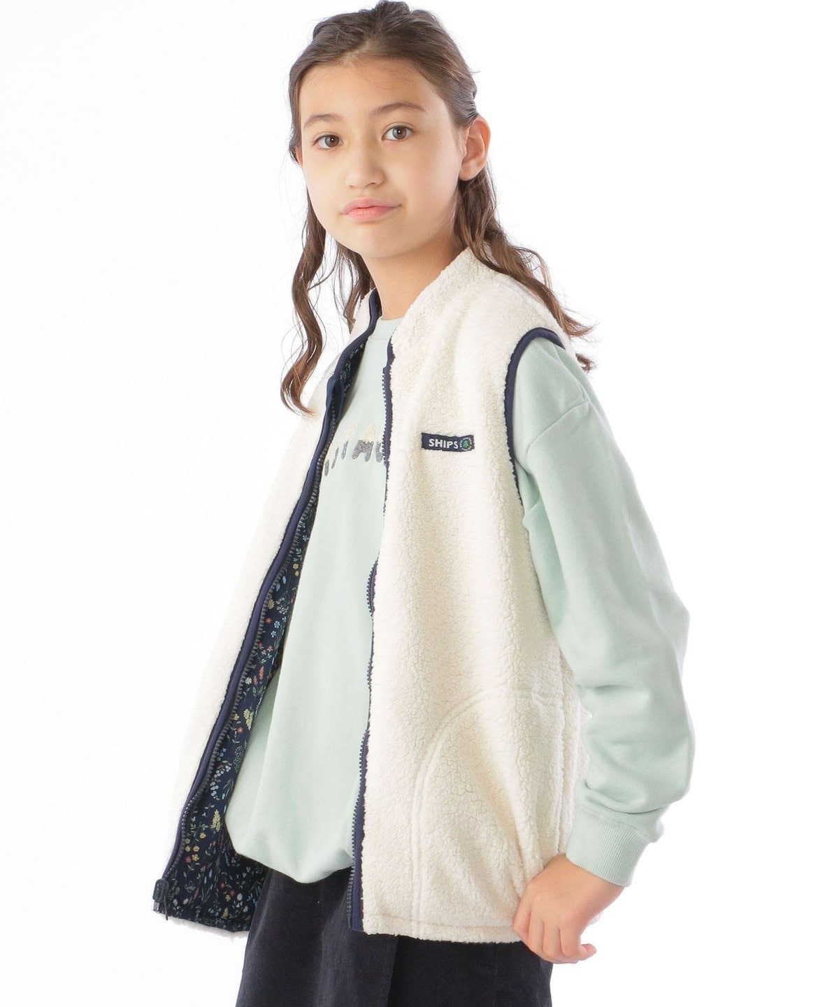 SHIPS KIDS:140～150cm / ＜撥水/洗える＞フラワー ボア リバーシブル ベスト: アウター/ジャケット SHIPS  公式サイト｜株式会社シップス