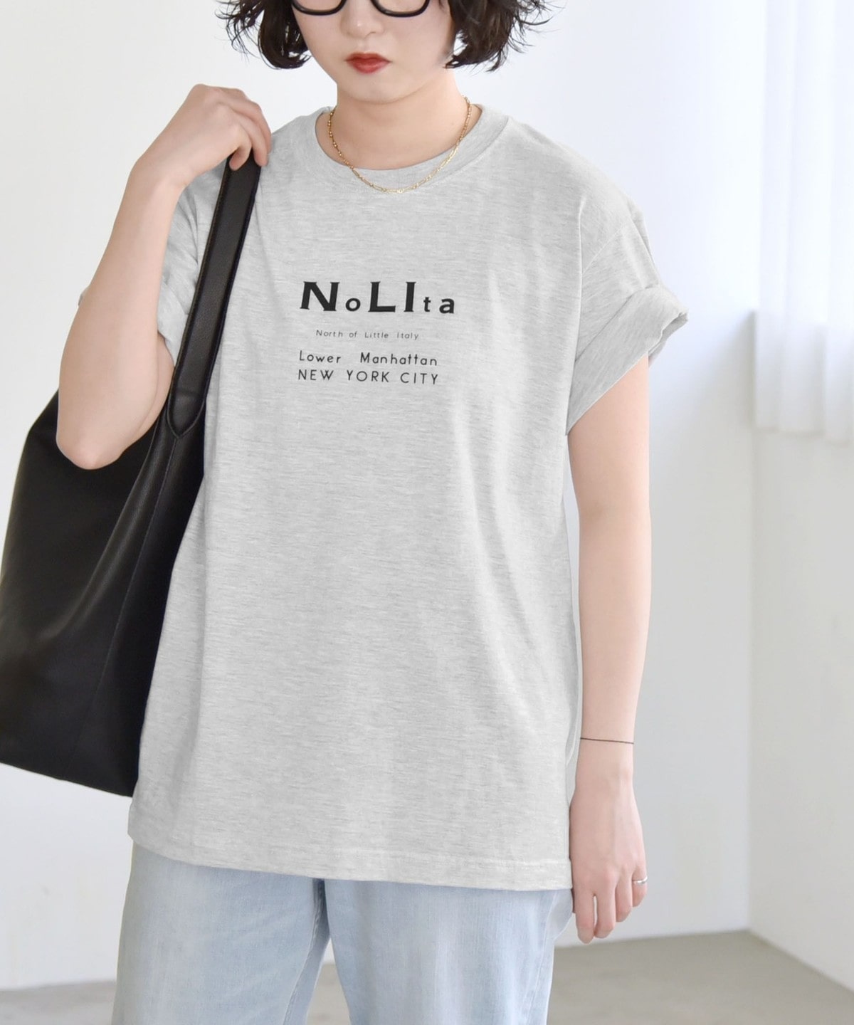 ANGE IN DISGUISE:〈手洗い可能〉コットン Nolita ロゴ TEE