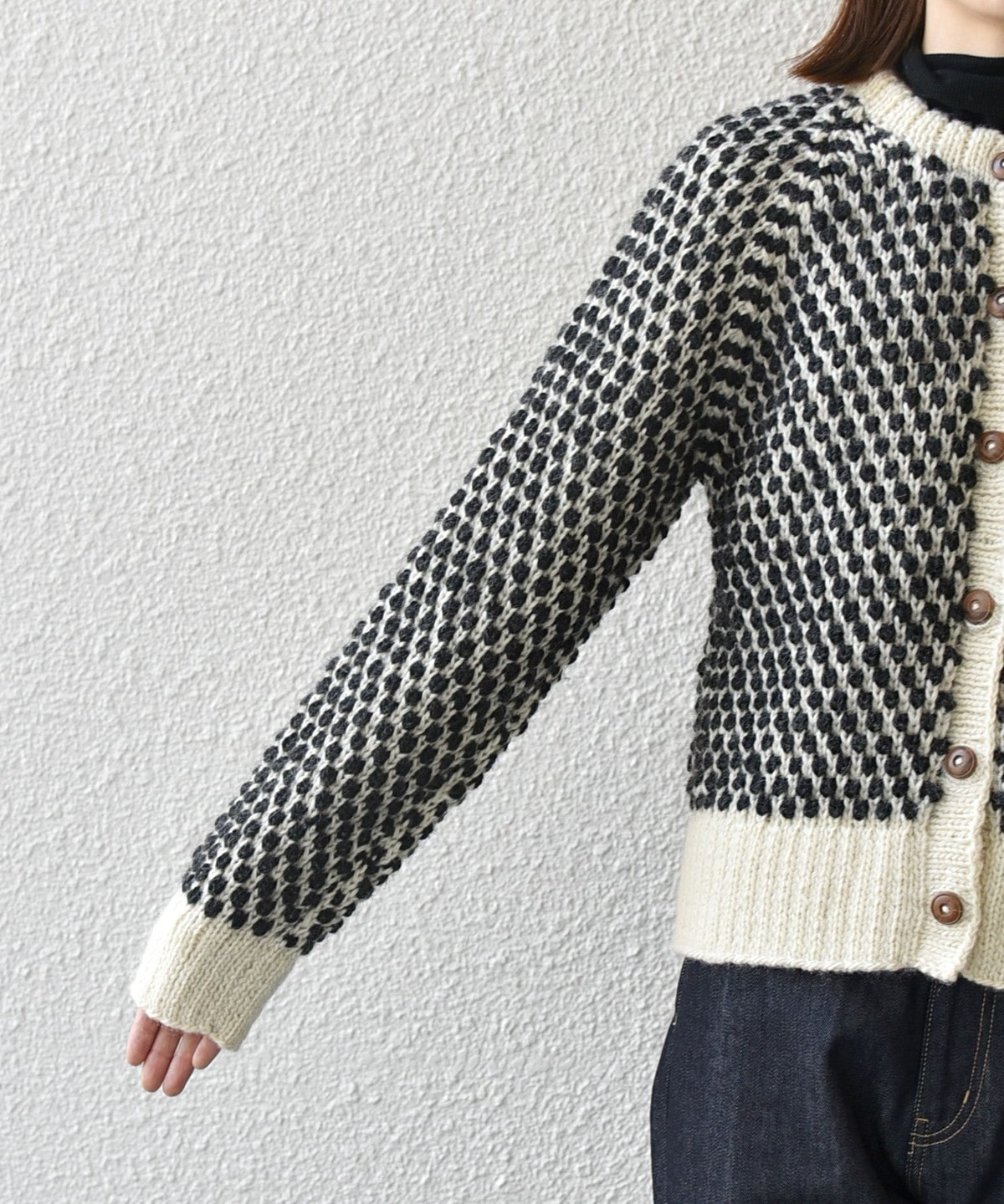 SHIPS any別注】NEPAL HAND KNIT: クルーネック ドット カーディガン